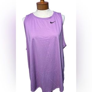 Nike dry fit workout shirt